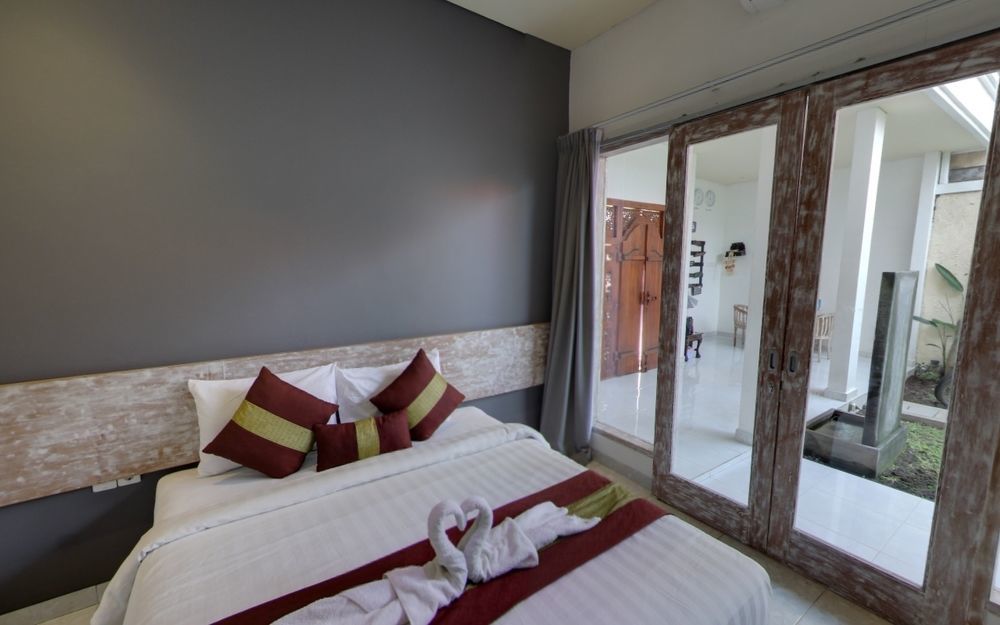 Sugiras Living Hotel Denpasar  Exterior photo