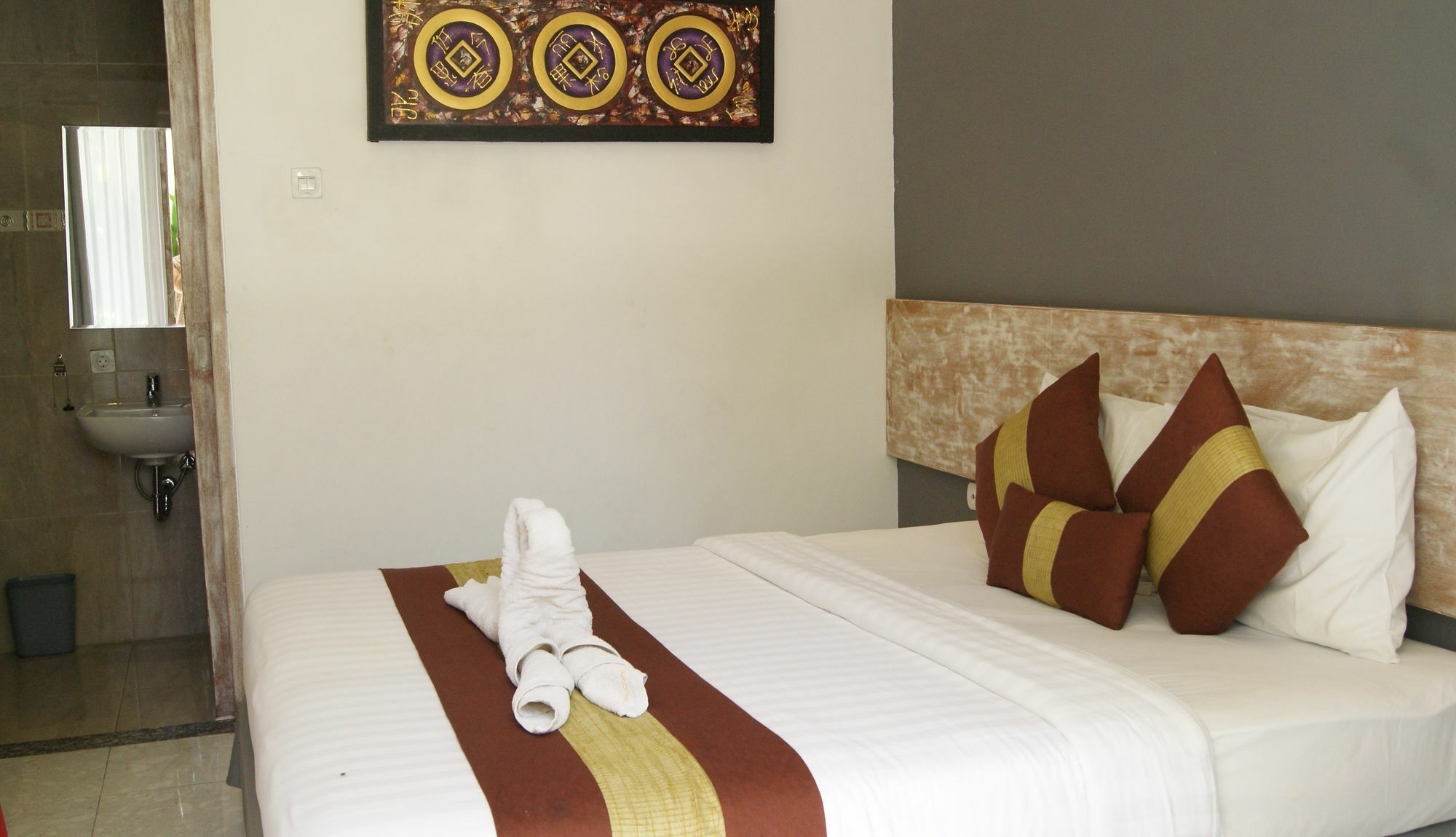 Sugiras Living Hotel Denpasar  Exterior photo